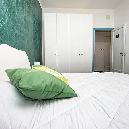 Homes In Genoa - Casa Zeffira Appartement Gênes