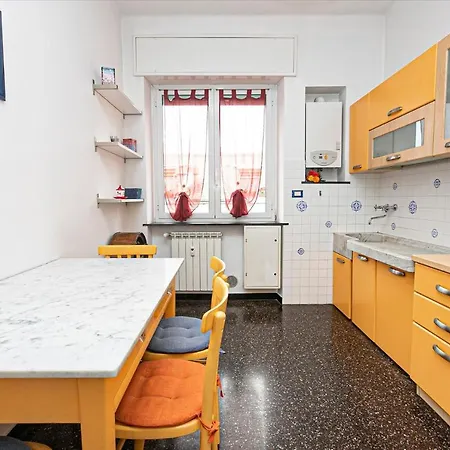 Homes In Genoa - Casa Zeffira جنوة
